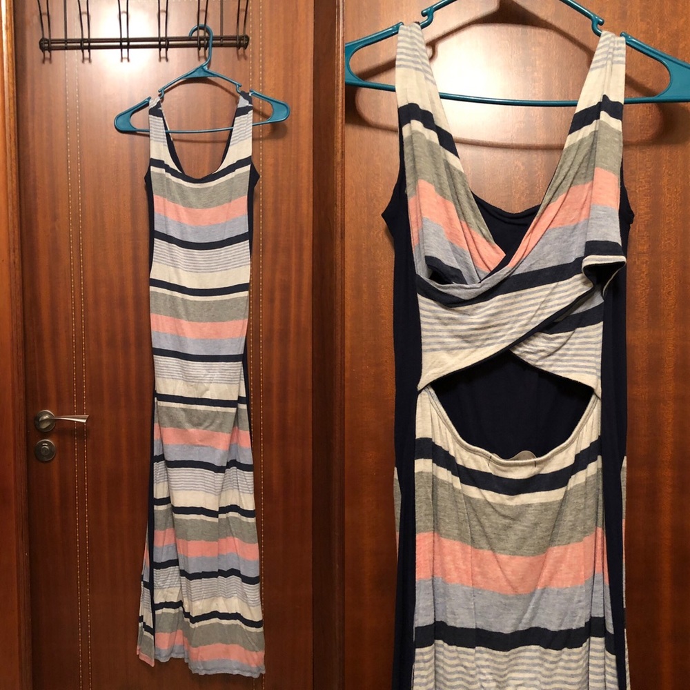 Gilli Crossback Maxi Dress